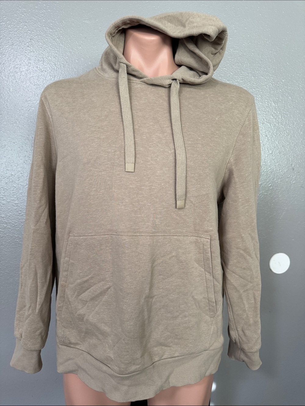 Member’s Mark Men's Classic Pullover Hoodie - Taupe Size M